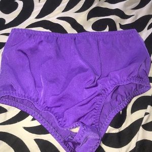 Iheartraves highwaisted purple bottoms